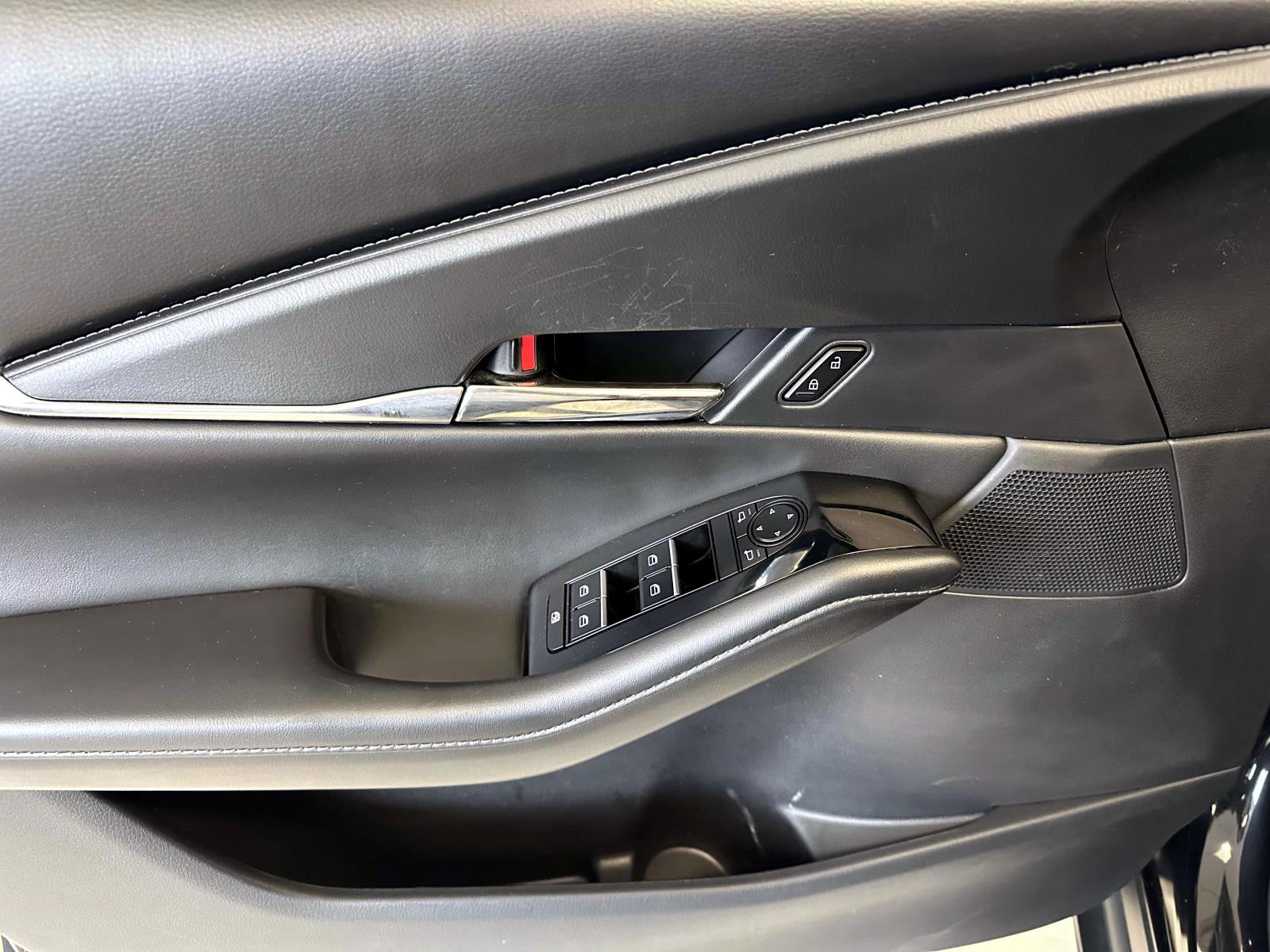 Used 2022 Black Mazda 2.5 S Preferred Package AWD image 12