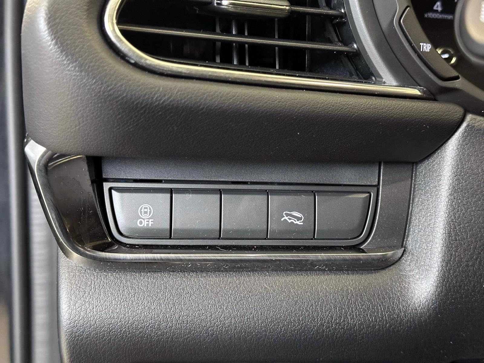 Used 2022 Black Mazda 2.5 S Preferred Package AWD image 17