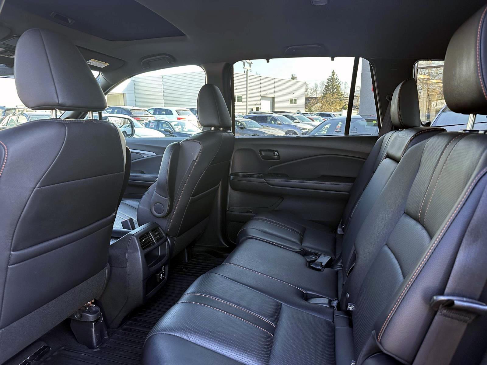 Used 2023 White Honda TrailSport AWD image 9