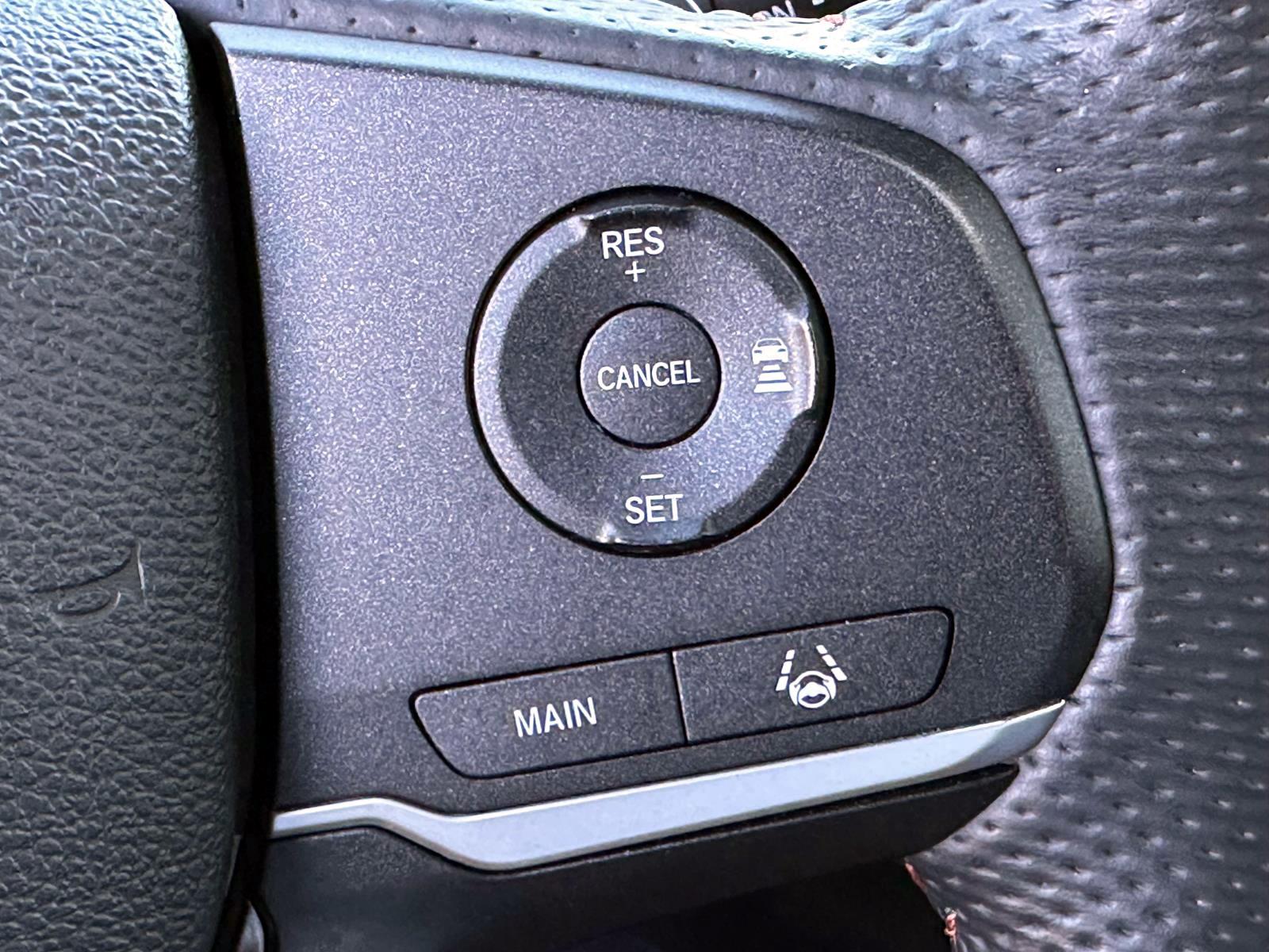 Used 2023 White Honda TrailSport AWD image 23