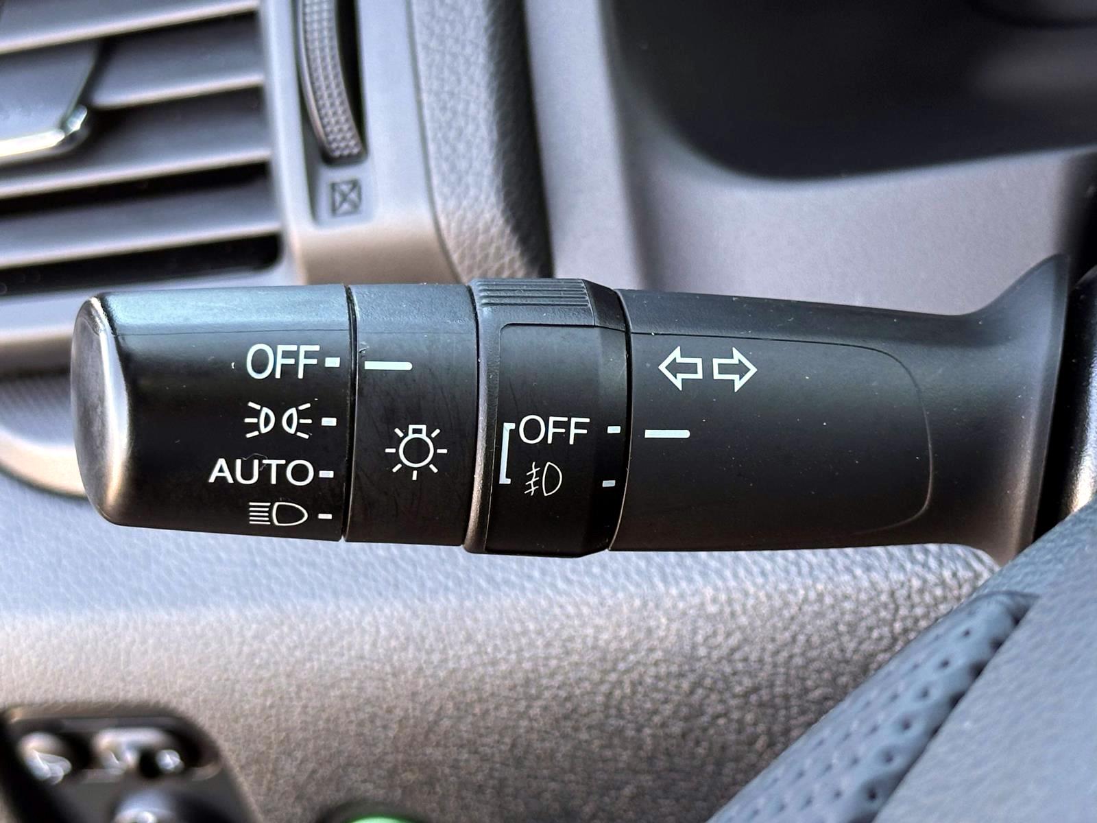 Used 2023 White Honda TrailSport AWD image 24