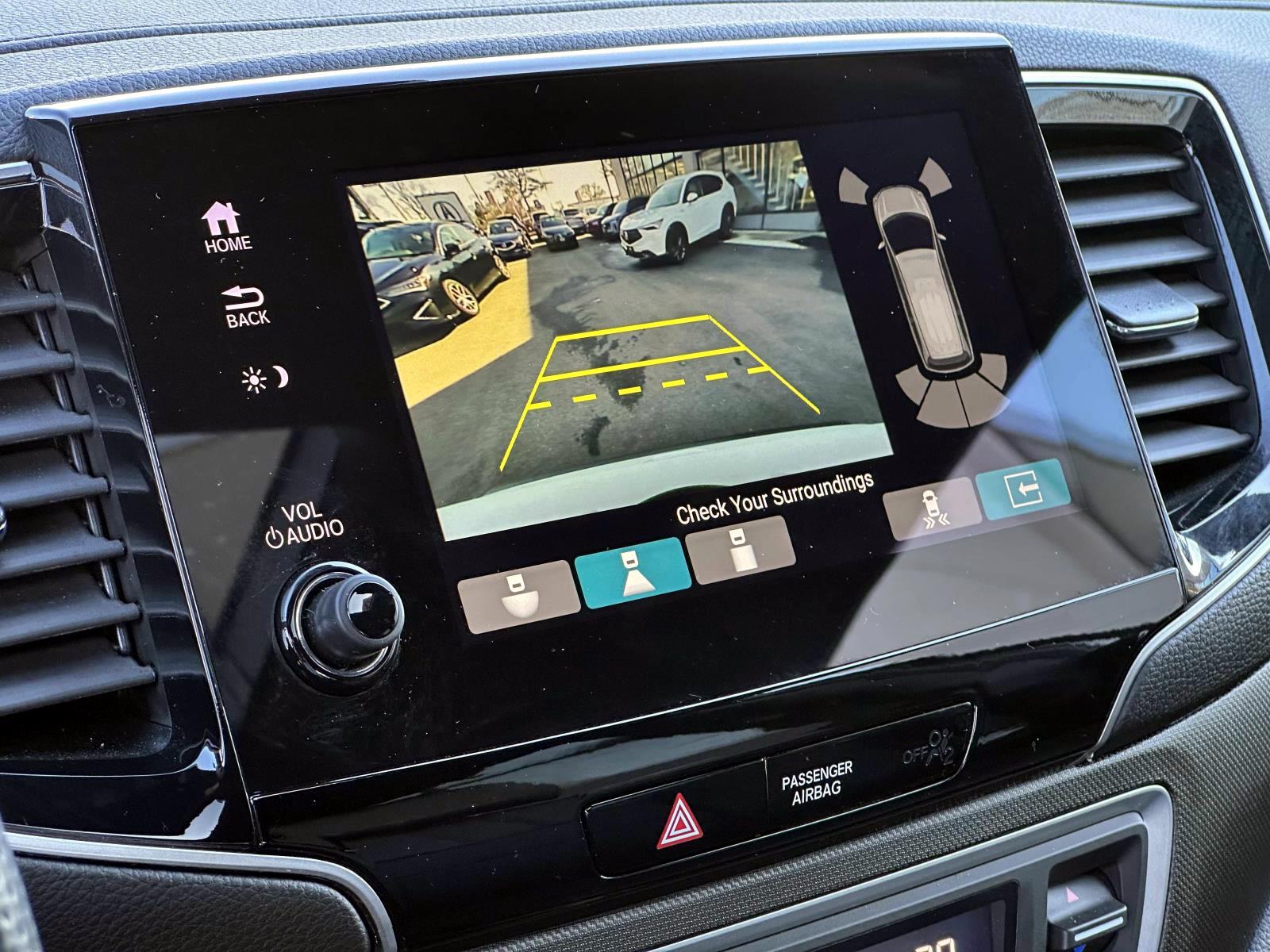 Used 2023 White Honda TrailSport AWD image 30