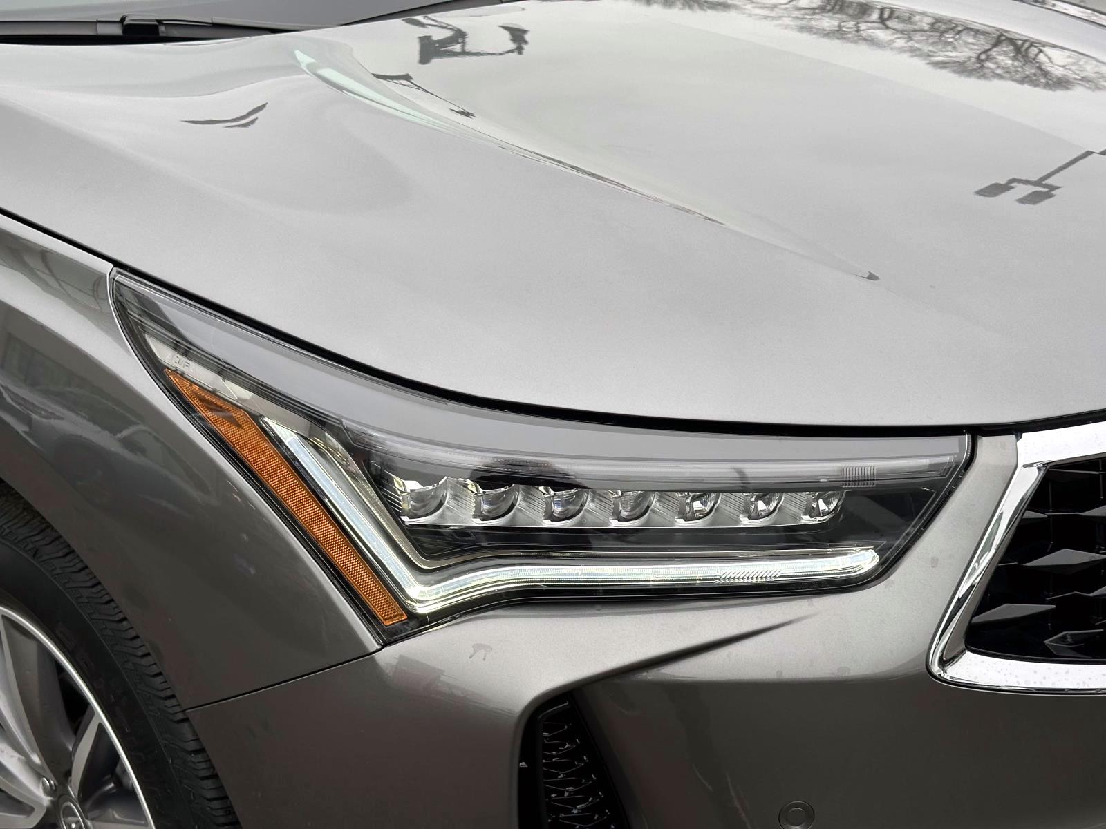 Certified Used 2022 Gray Acura FWD w/Technology Package image 8