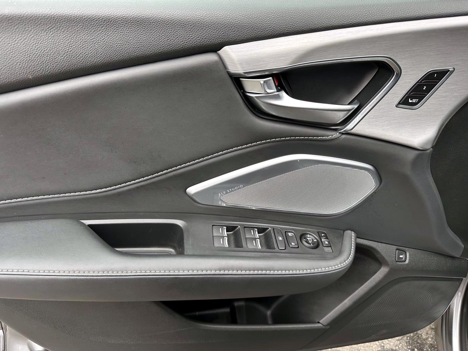 Certified Used 2022 Gray Acura FWD w/Technology Package image 15