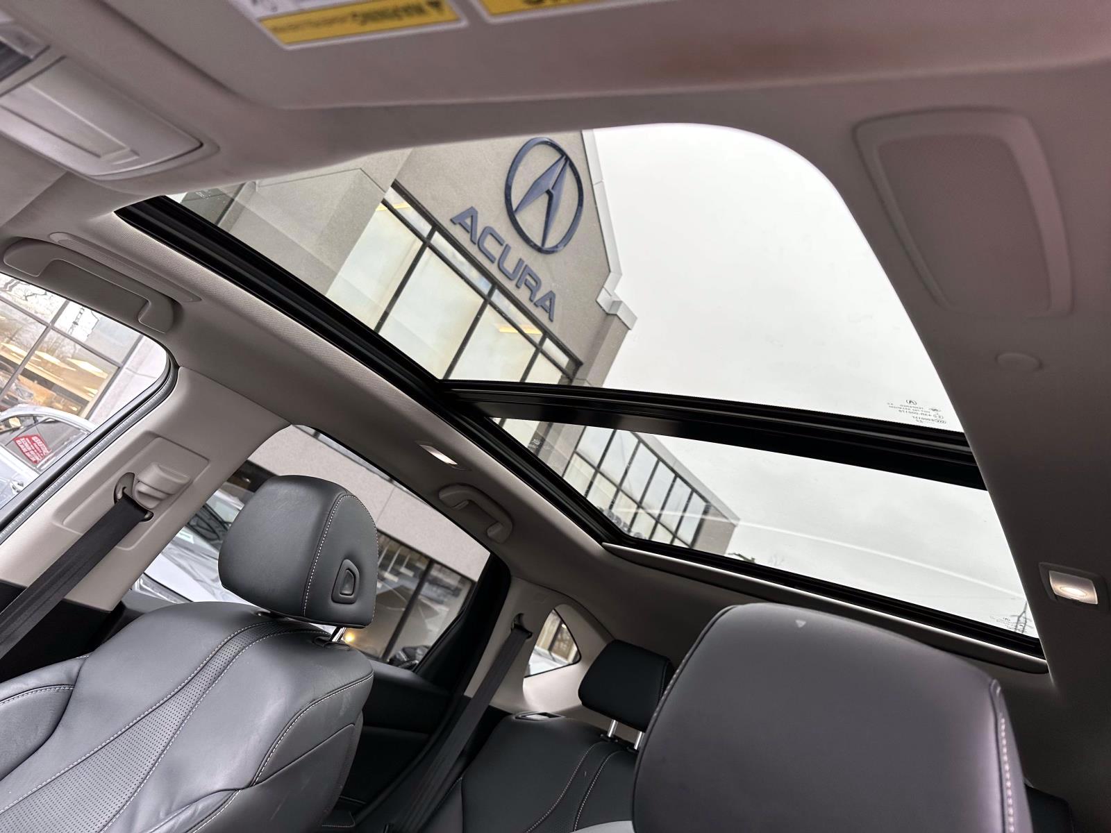 Certified Used 2022 Gray Acura FWD w/Technology Package image 19