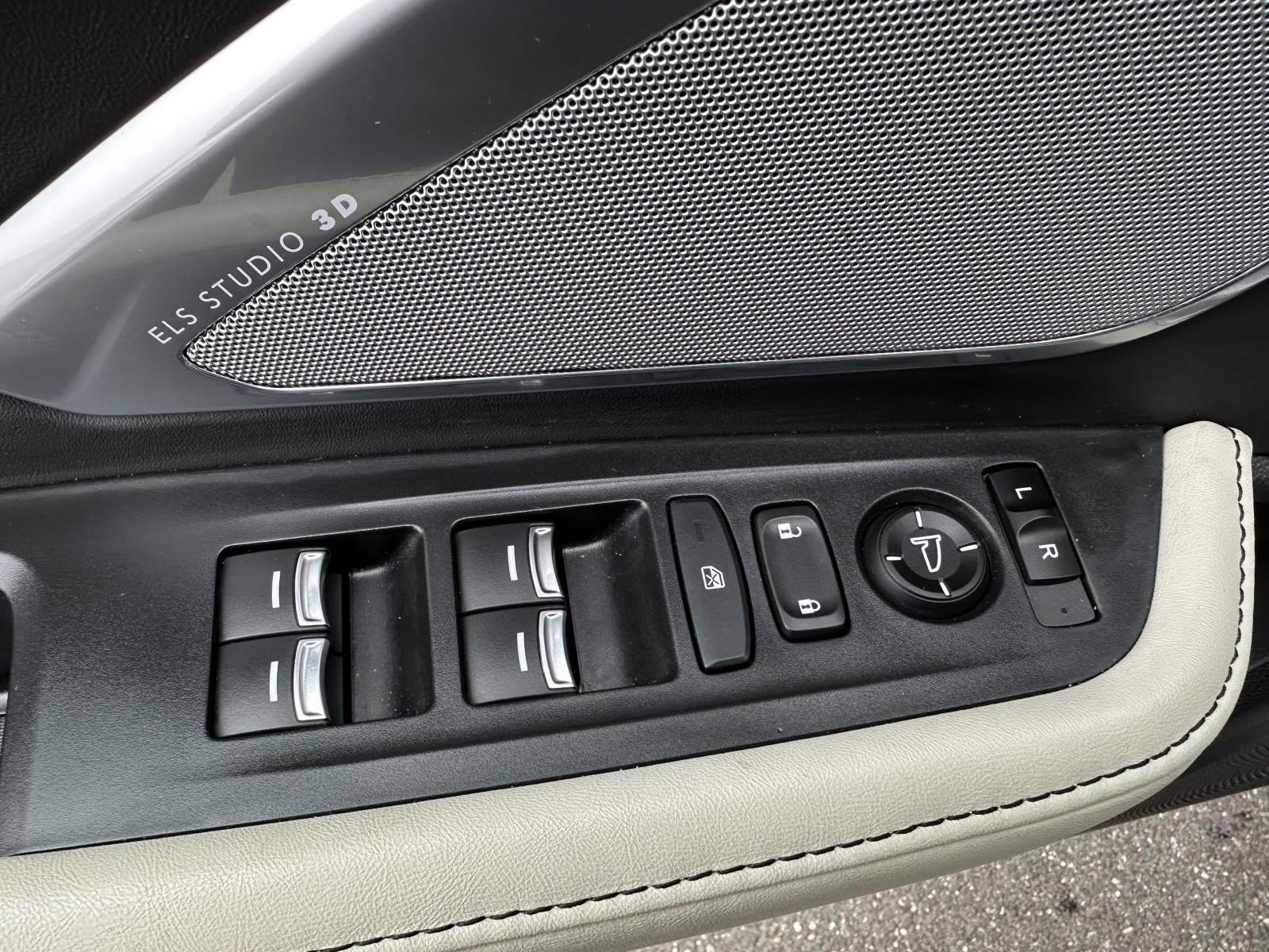 Certified Used 2025 Gray Acura SH-AWD w/A-Spec Package image 17