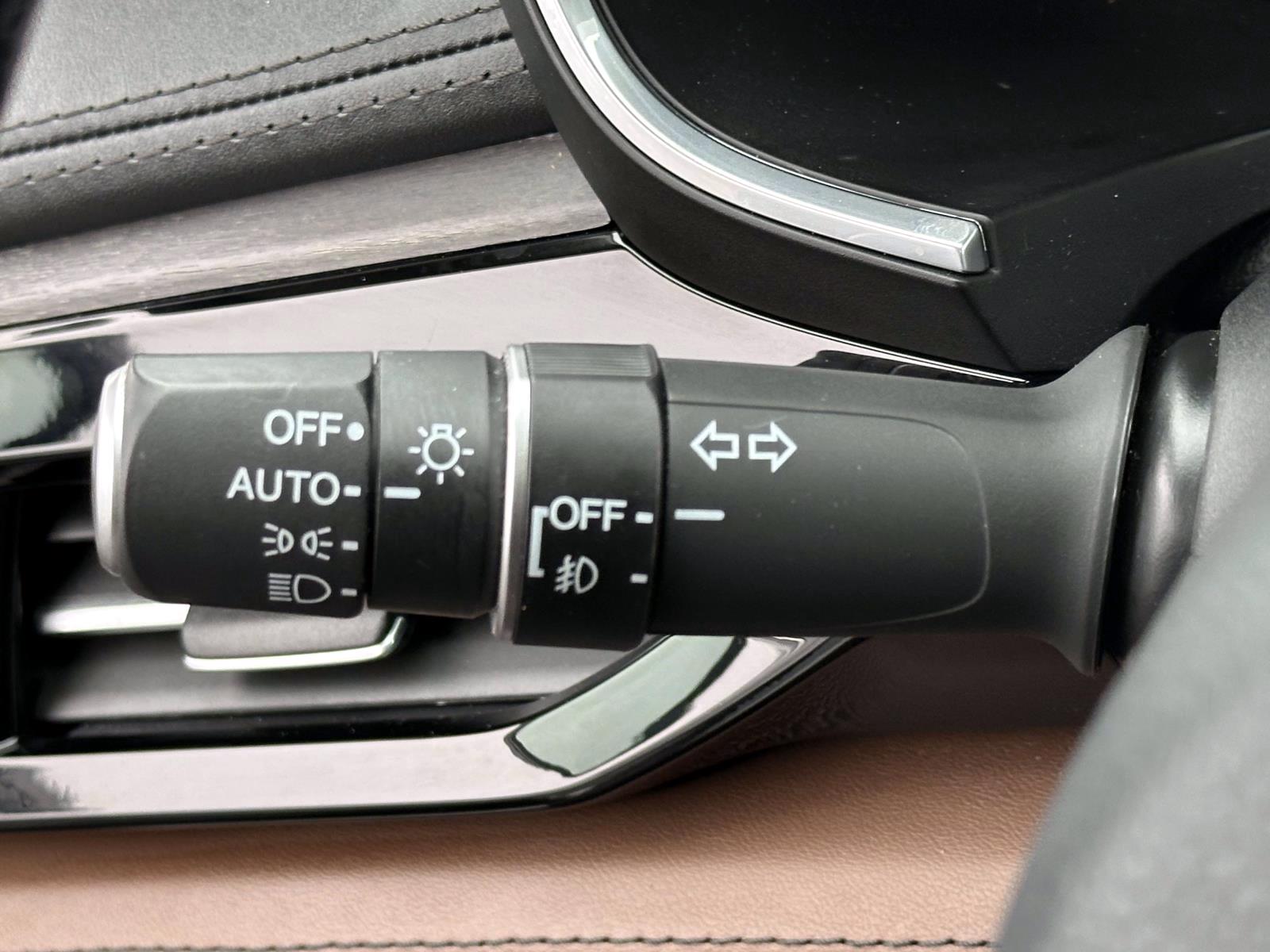 Certified Used 2023 White Acura SH-AWD w/Advance Package image 22