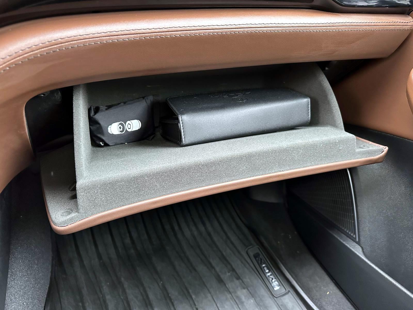 Certified Used 2023 White Acura SH-AWD w/Advance Package image 34