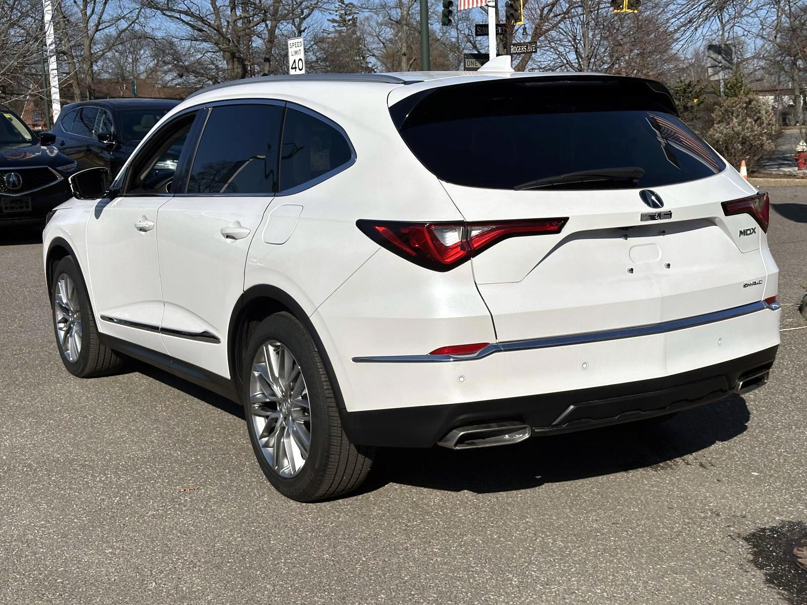 Certified Used 2023 White Acura SH-AWD w/Advance Package image 7