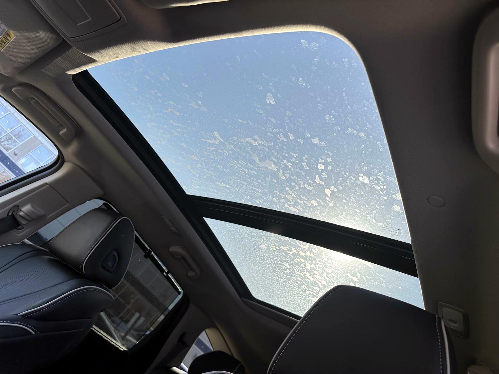 Certified Used 2023 White Acura SH-AWD w/Advance Package image 22