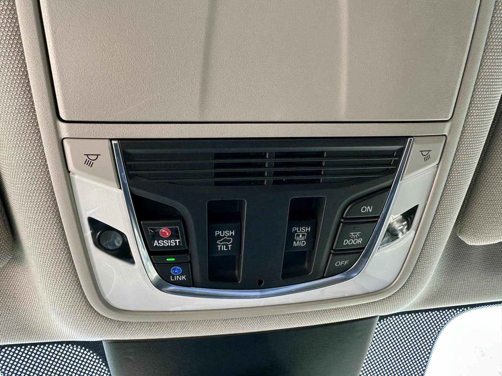 Certified Used 2023 White Acura SH-AWD w/Advance Package image 37