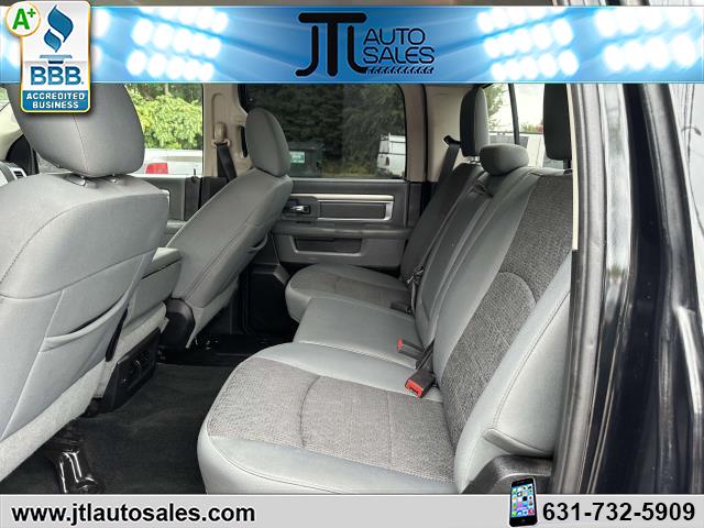 2016 RAM 1500 4WD Crew Cab 149