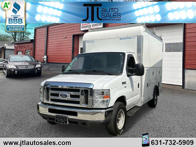 2013 Ford Econoline Commercial Cutaway E-350 Super Duty 138
