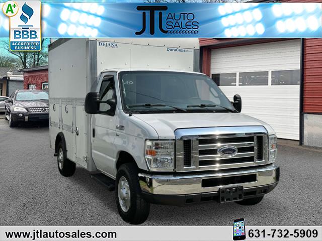 2013 Ford Econoline Commercial Cutaway E-350 Super Duty 138