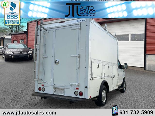 2013 Ford Econoline Commercial Cutaway E-350 Super Duty 138