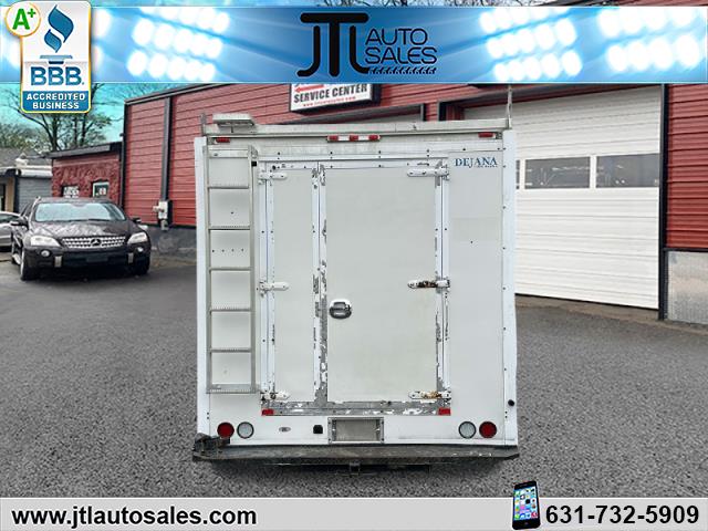 2014 Ford Econoline Commercial Cutaway E-350 Super Duty 138