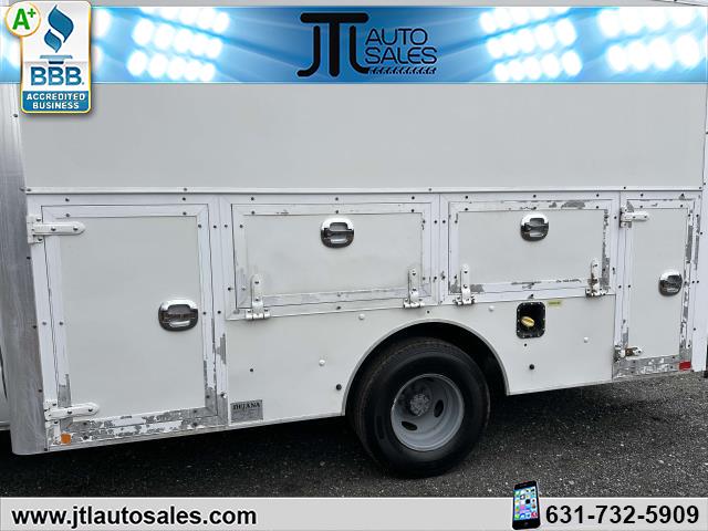 2014 Ford Econoline Commercial Cutaway E-350 Super Duty 138