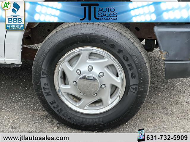 2012 Ford E-150 E-150 photo