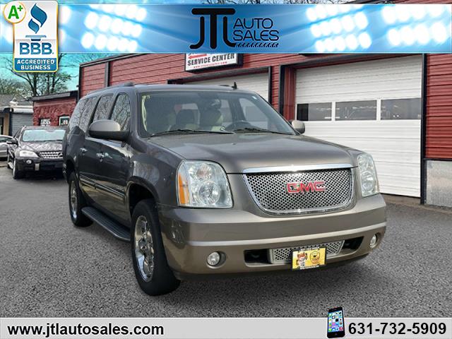 2012 GMC Yukon XL Denali photo