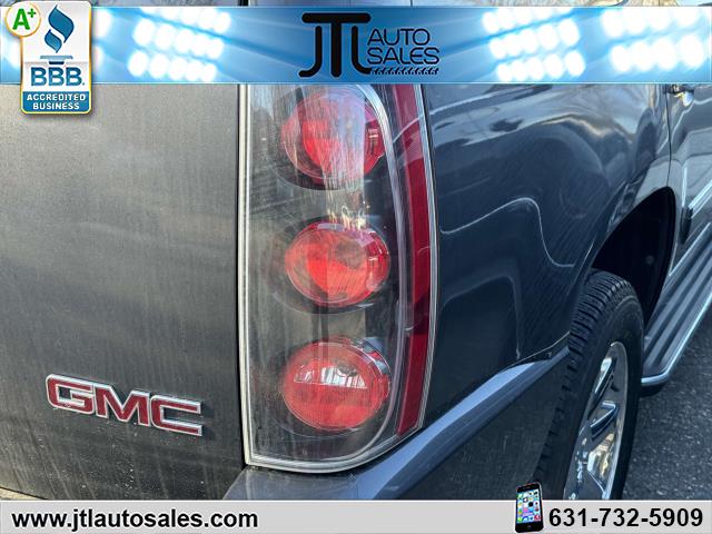 2010 GMC Yukon Denali photo