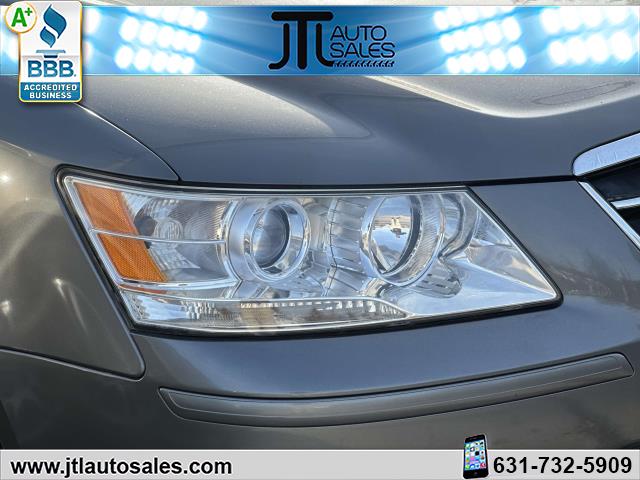 2010 Hyundai Sonata GLS photo