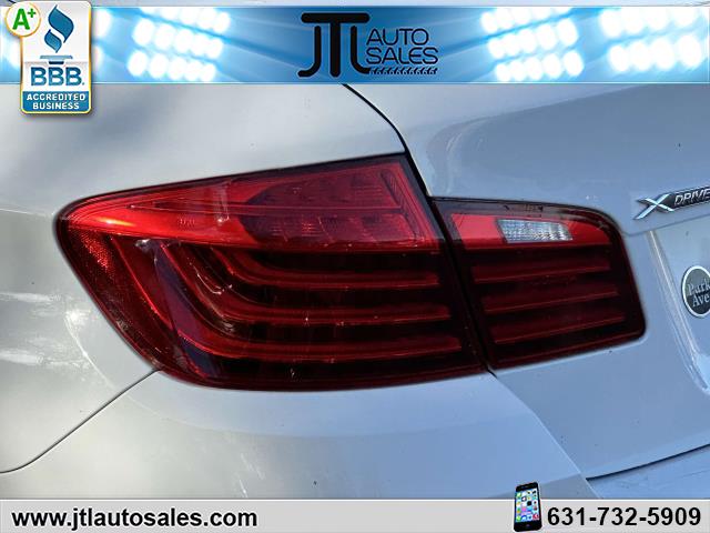2016 BMW 5-Series 4dr Sdn 535i xDrive AWD photo