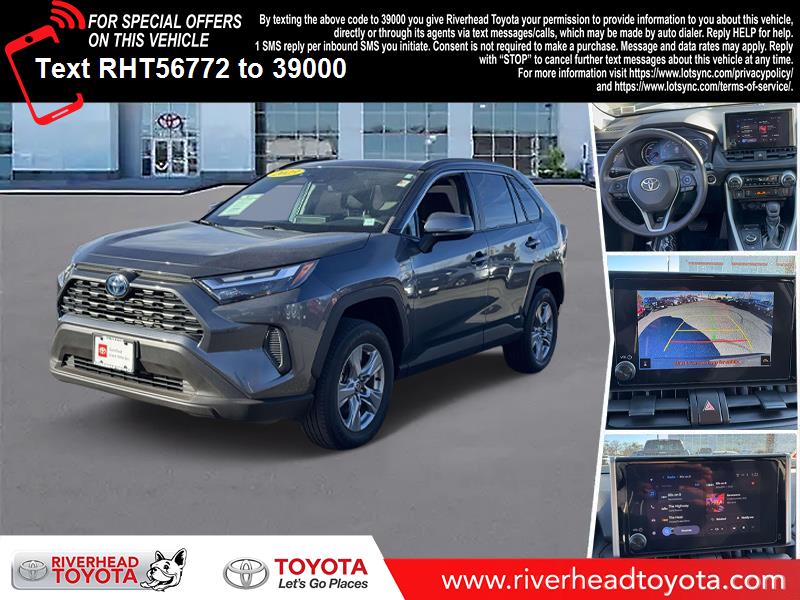 2023 Toyota RAV4 XLE's photo
