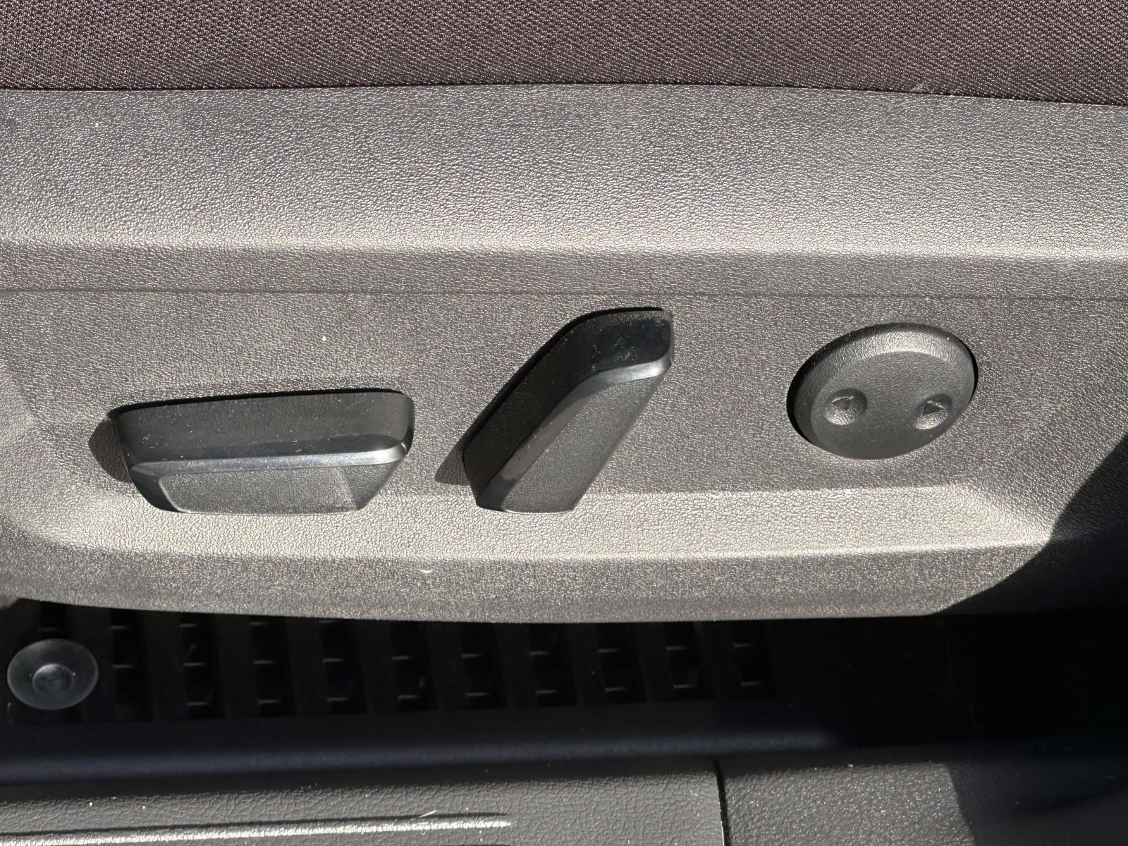 used 2023 Nissan Rogue car, priced at $25,995