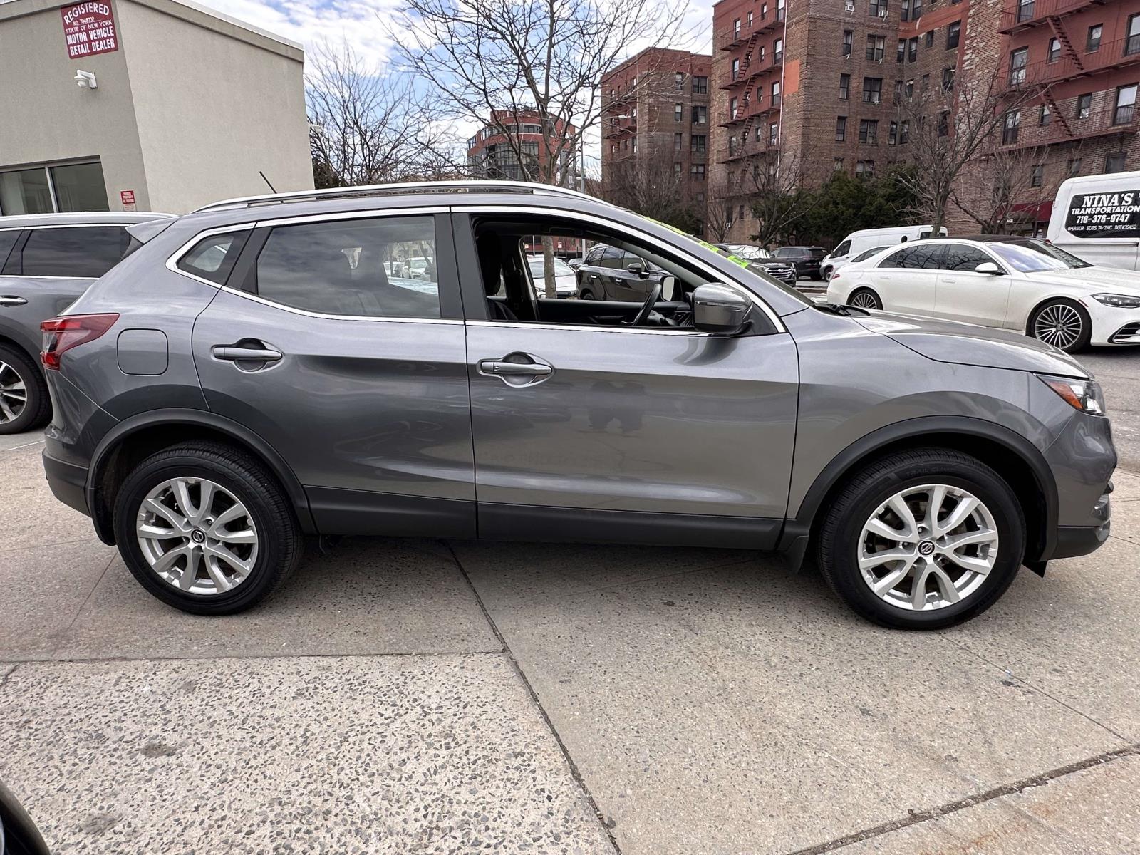 used 2020 Nissan Rogue Sport car, priced at $17,995
