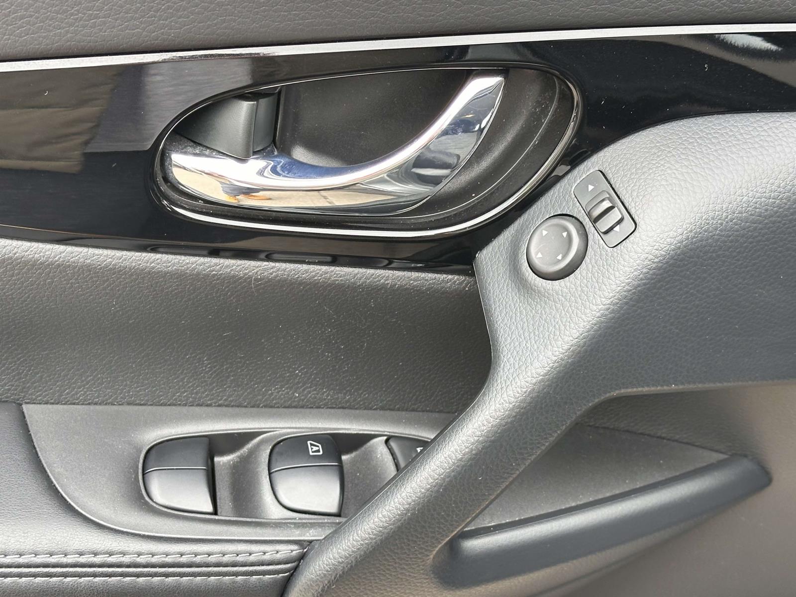 used 2020 Nissan Rogue Sport car, priced at $17,995