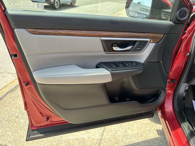 used 2022 Honda CR-V car, priced at $27,995