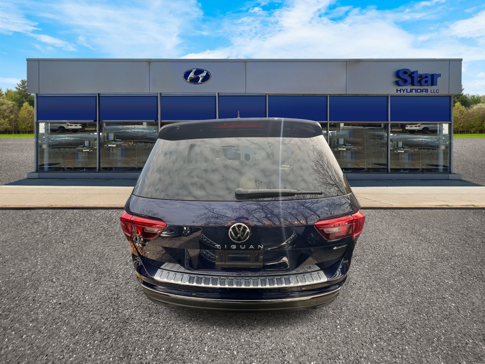 used 2022 Volkswagen Tiguan car, priced at $20,999