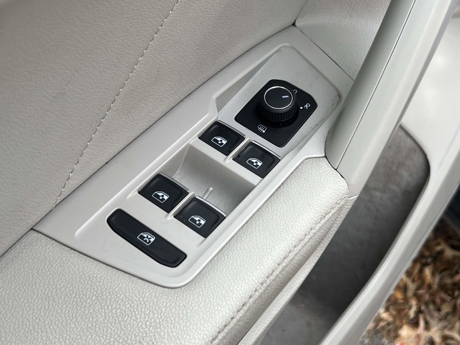 used 2022 Volkswagen Tiguan car, priced at $20,999