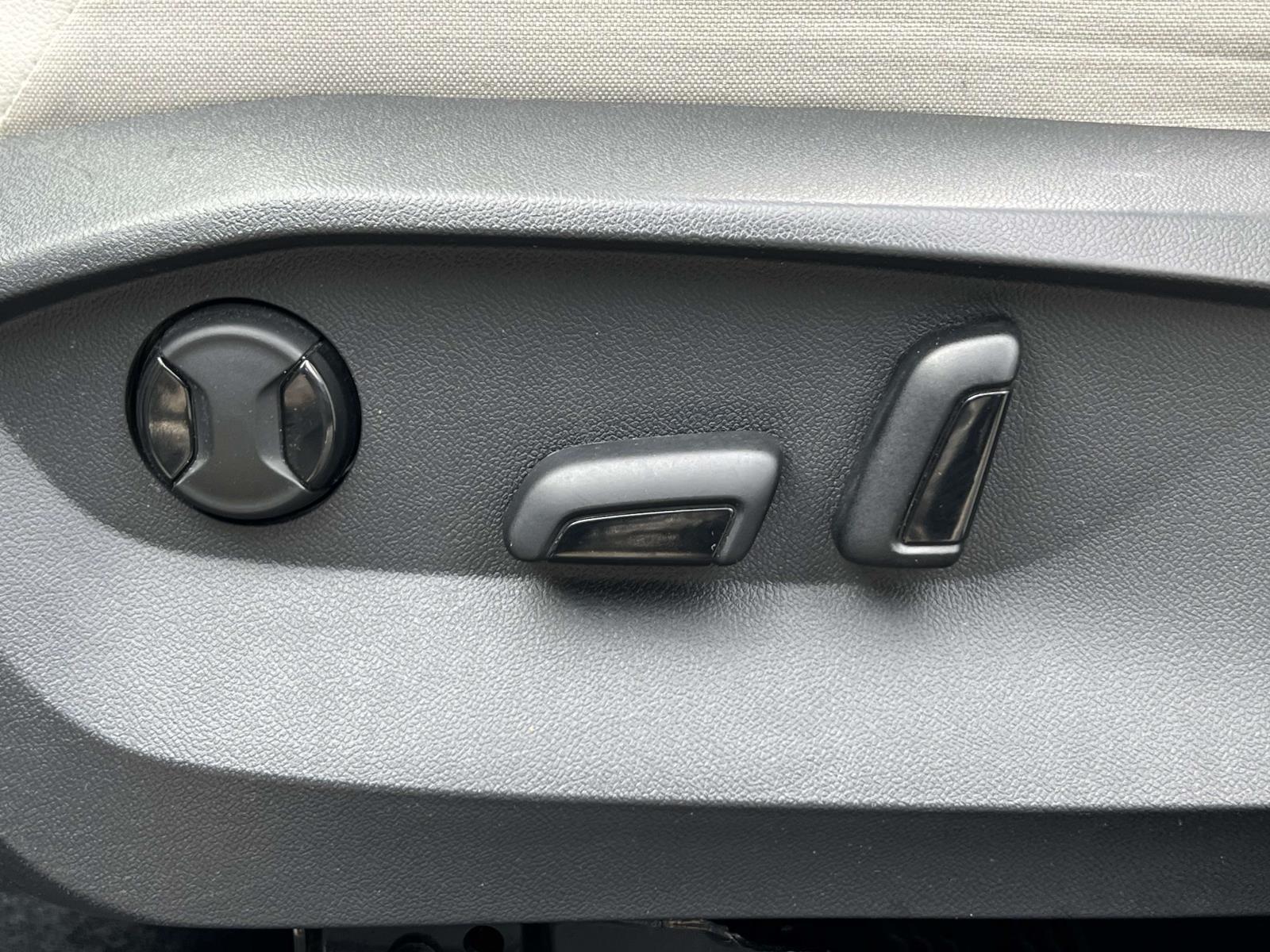 used 2022 Volkswagen Tiguan car, priced at $20,999