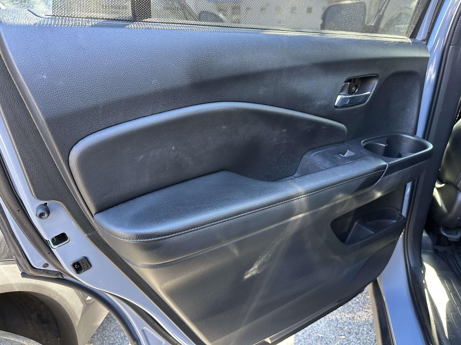 used 2022 Honda Pilot car, priced at $31,995