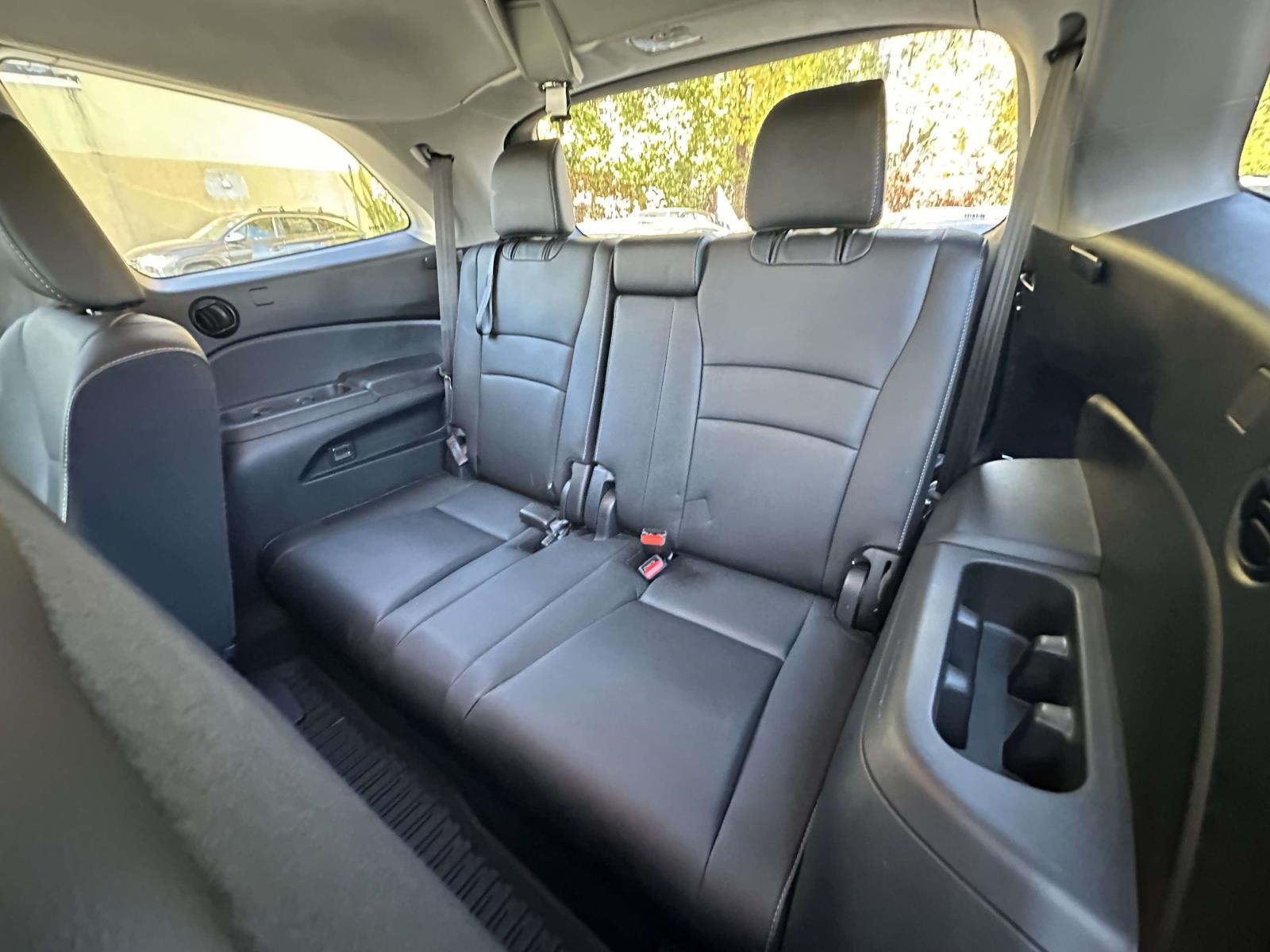 used 2022 Honda Pilot car, priced at $31,995