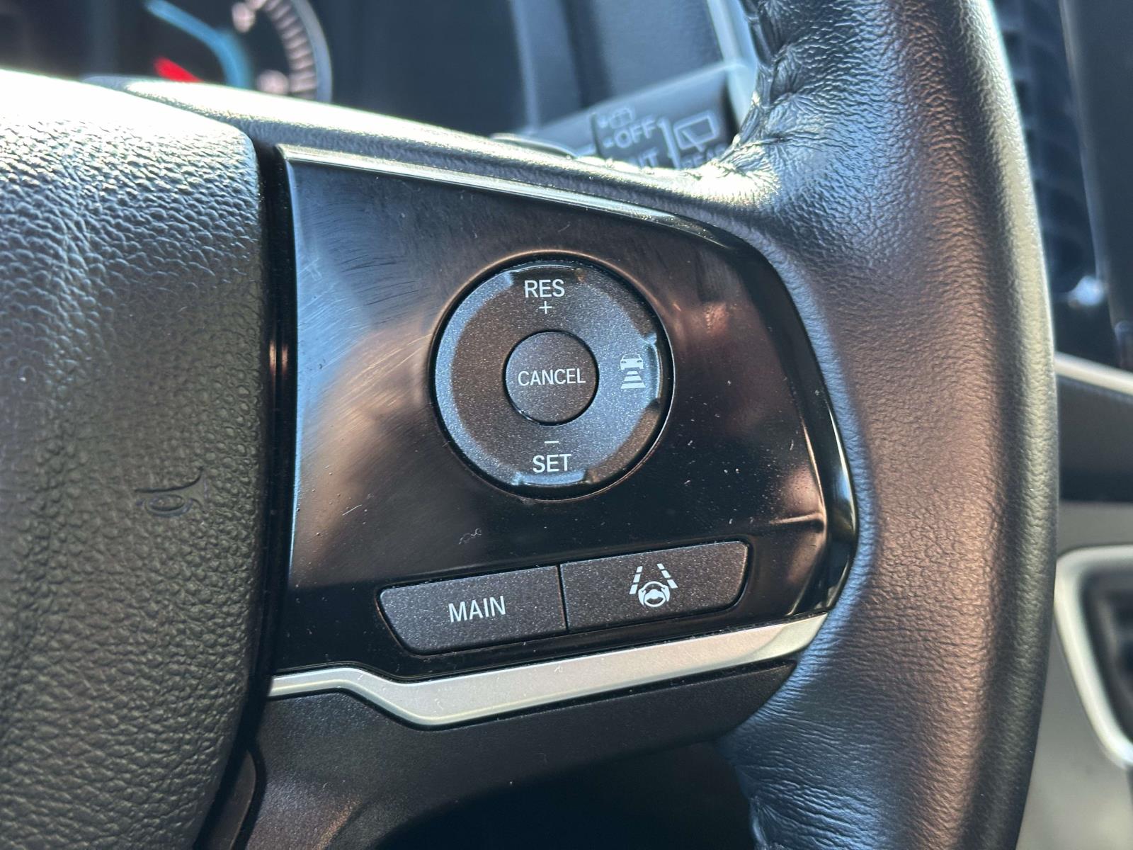 used 2022 Honda Pilot car, priced at $31,995