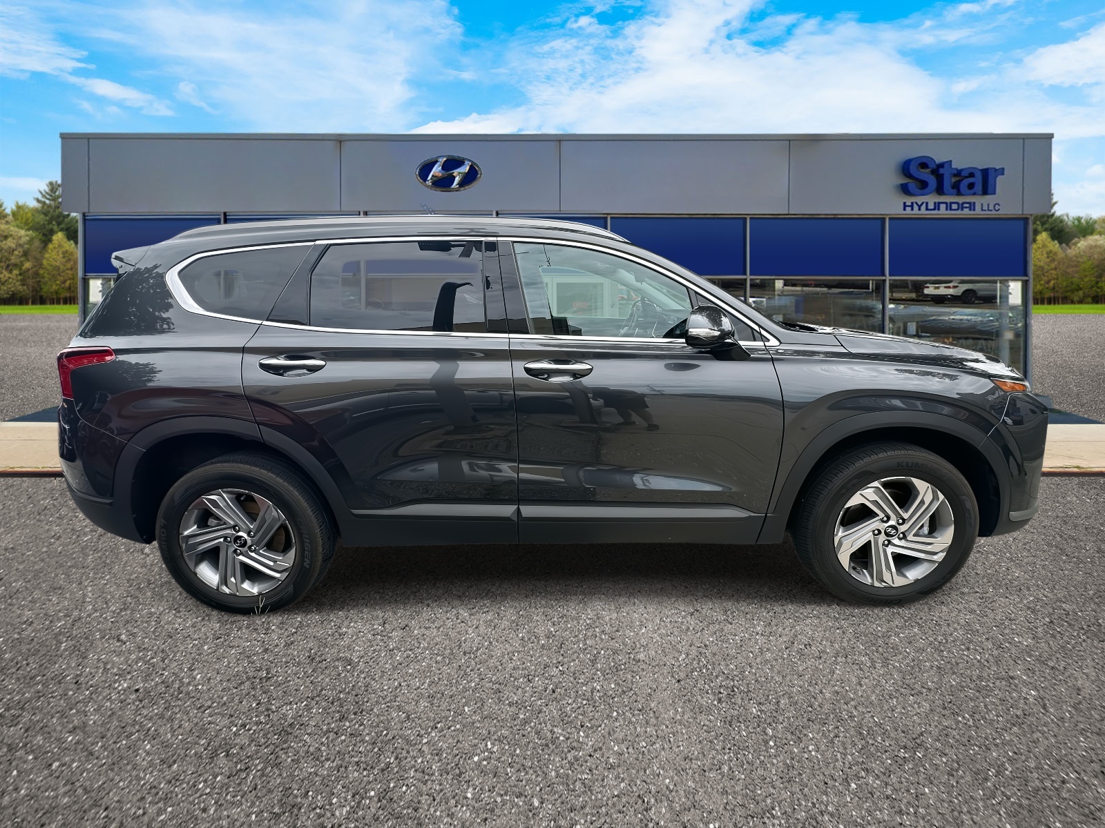 used 2023 Hyundai Santa Fe car, priced at $23,349