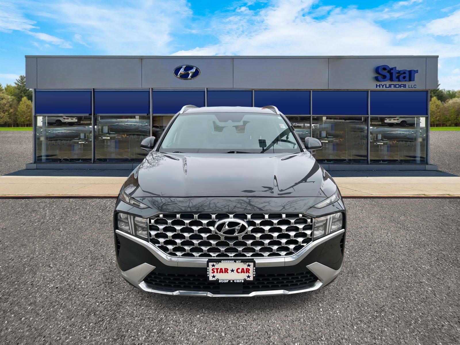 used 2022 Hyundai Santa Fe car, priced at $22,995