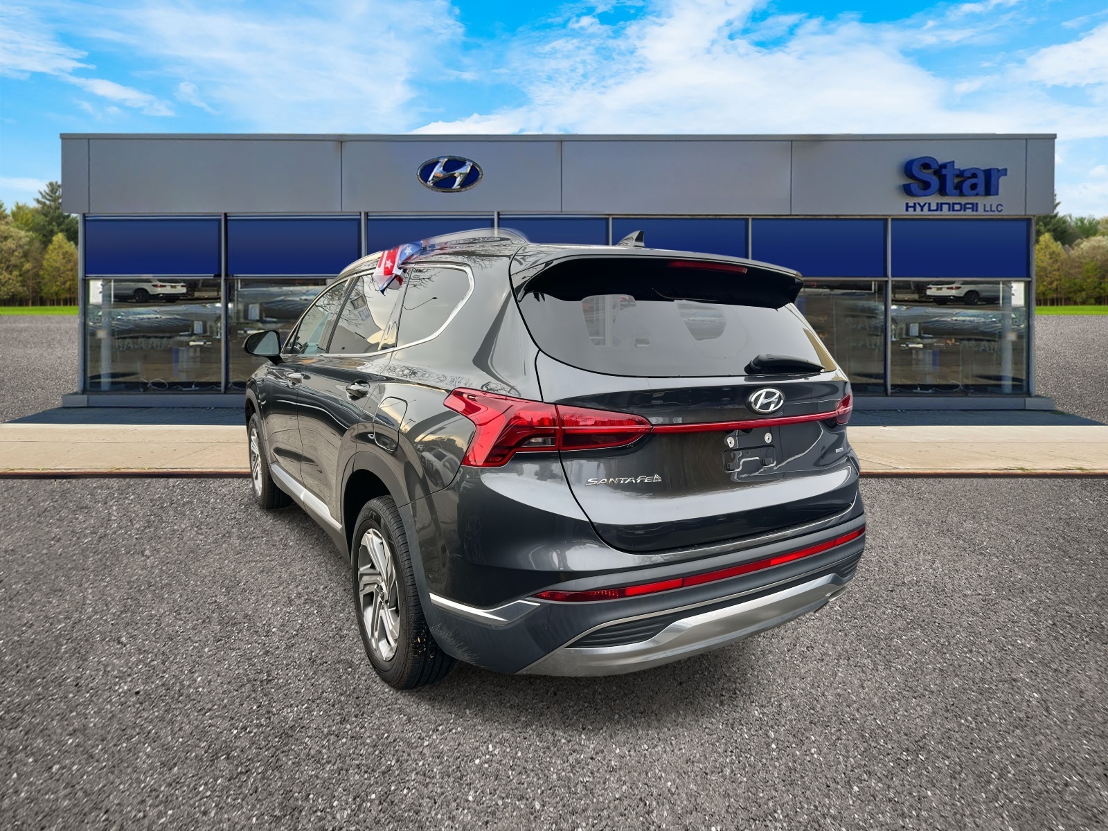 used 2022 Hyundai Santa Fe car, priced at $22,995