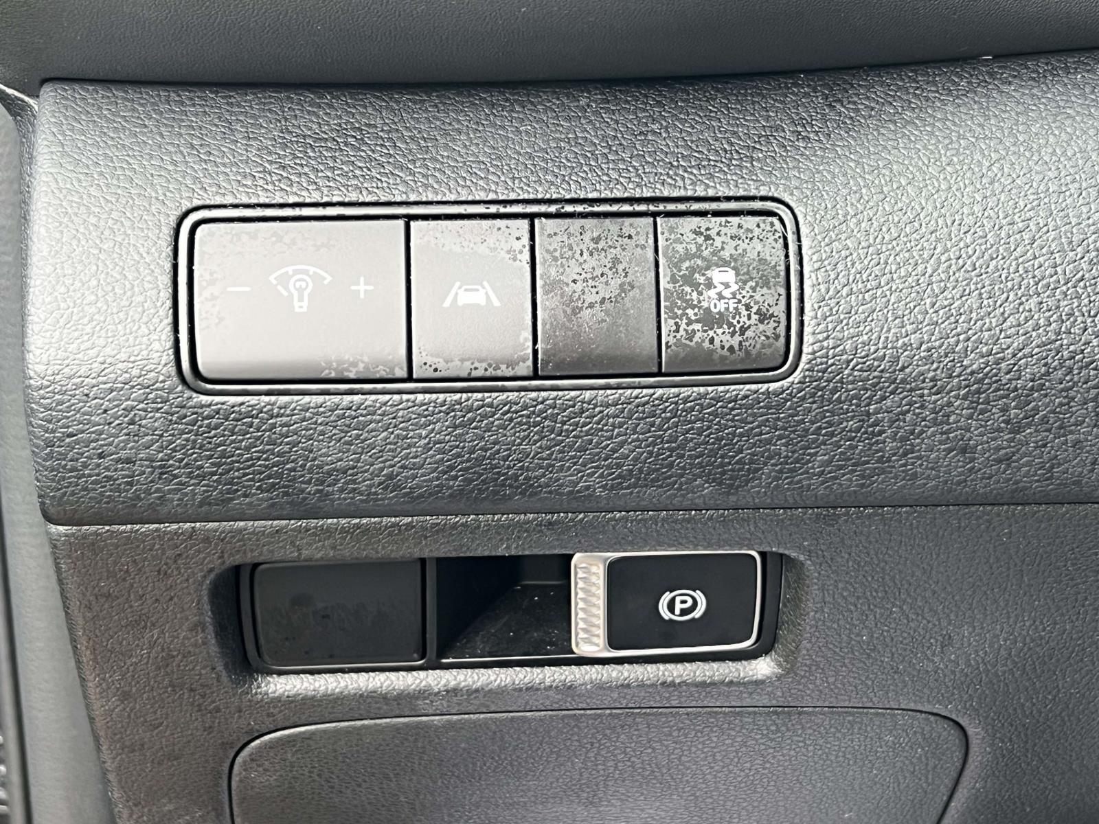 used 2022 Hyundai Santa Fe car, priced at $22,995