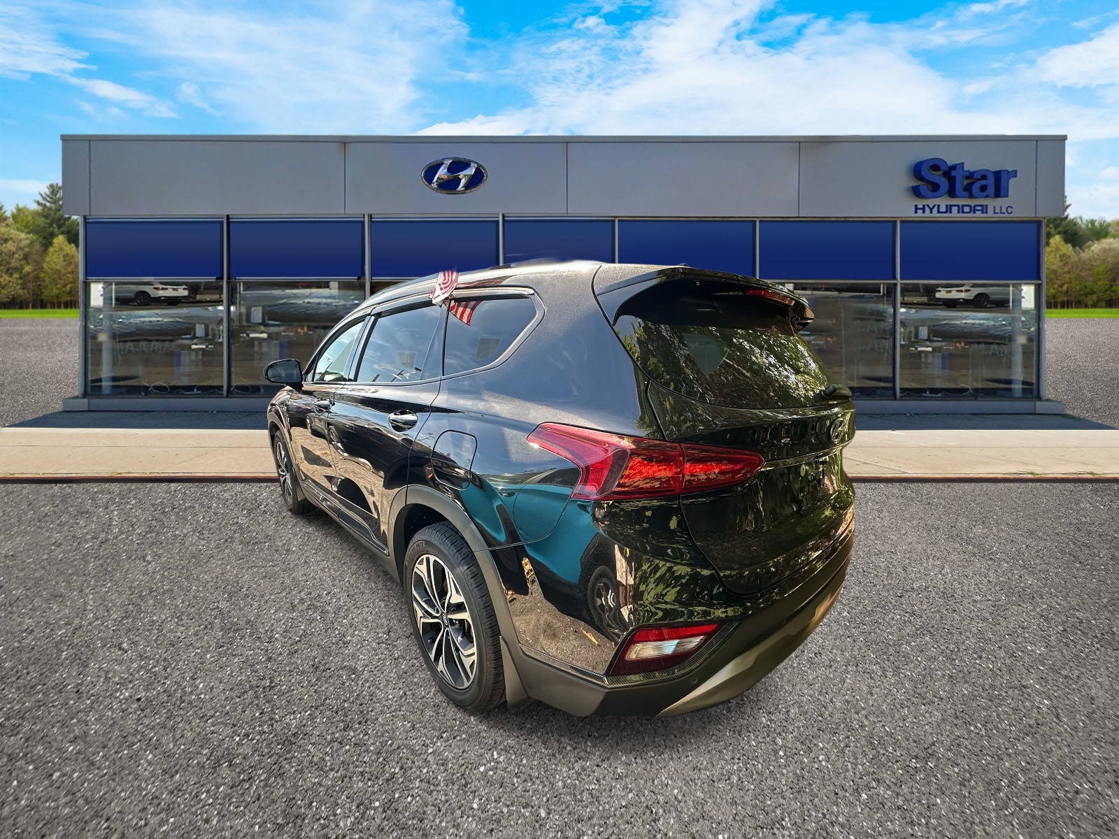 used 2019 Hyundai Santa Fe car, priced at $21,995