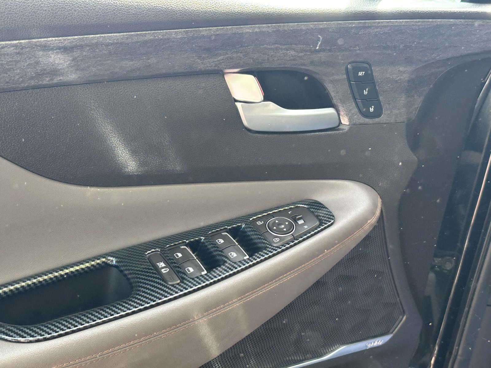 used 2019 Hyundai Santa Fe car, priced at $21,995