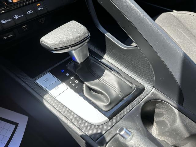 used 2022 Hyundai Elantra car, priced at $17,995