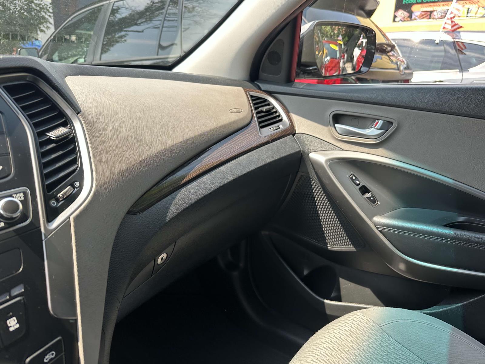 used 2018 Hyundai Santa Fe Sport car