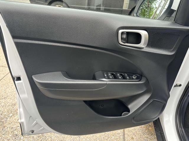 used 2022 Hyundai Venue car, priced at $18,995