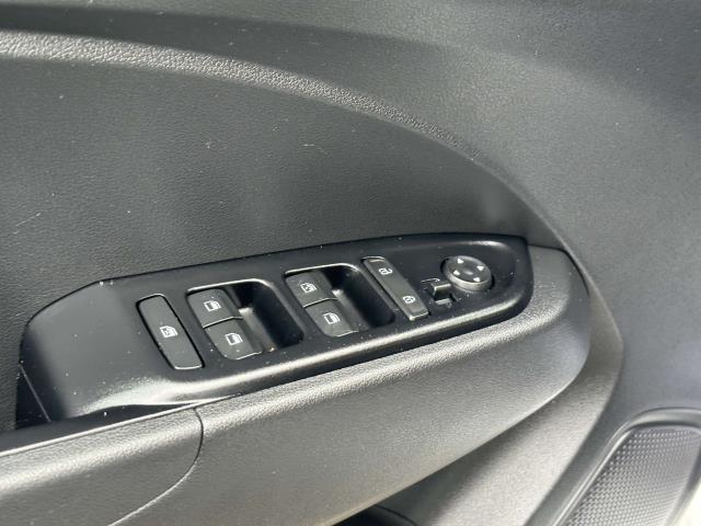 used 2022 Hyundai Venue car, priced at $18,995