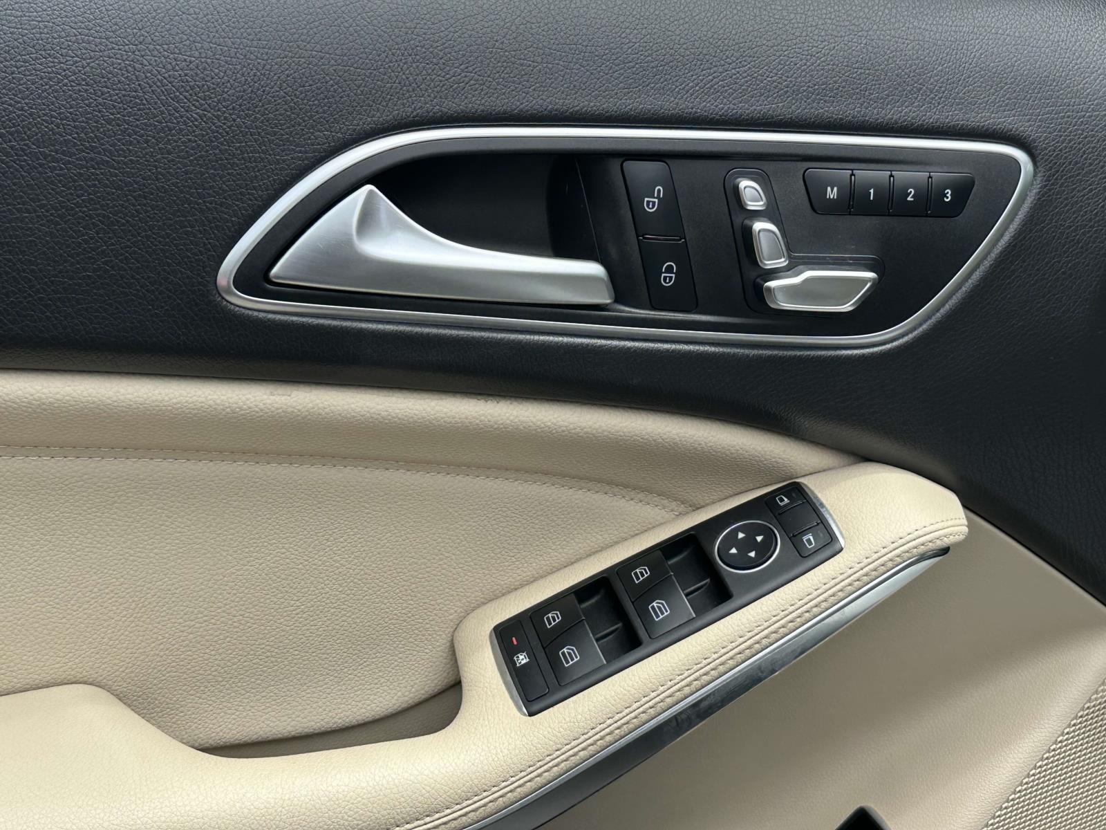 used 2020 Mercedes-Benz GLA car