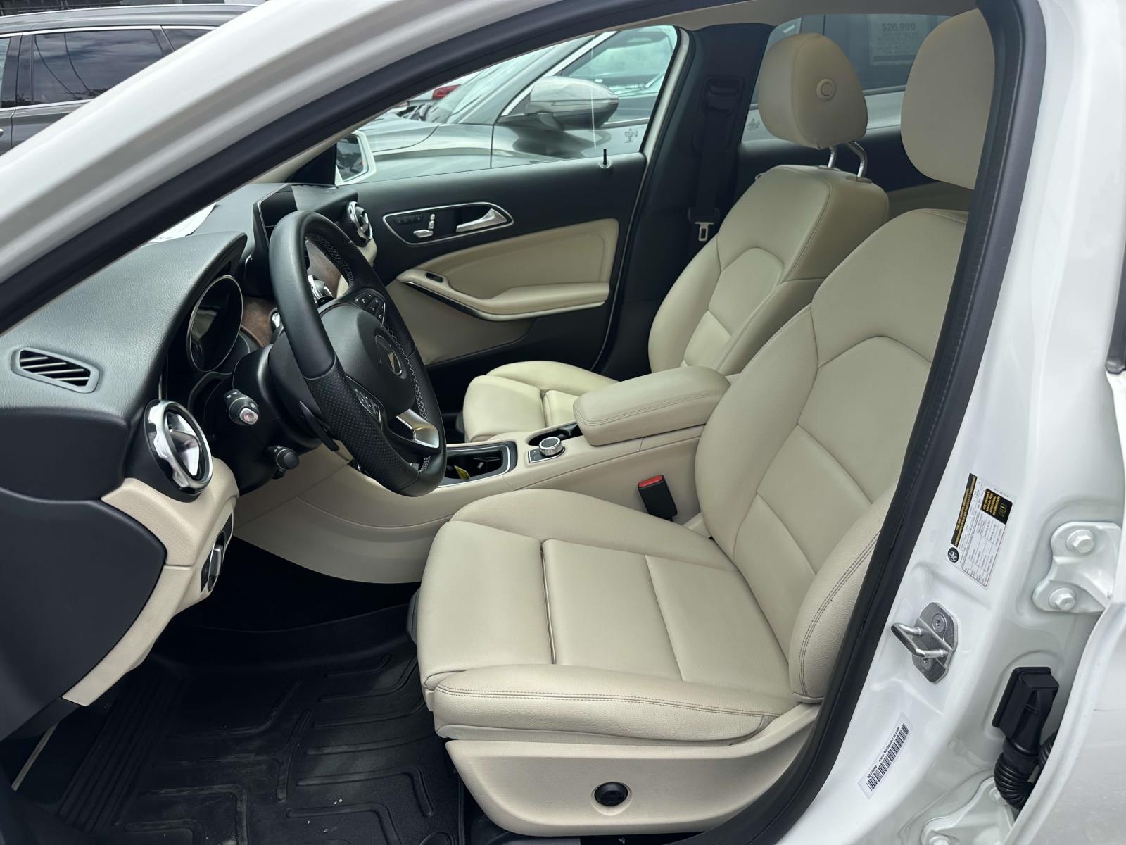 used 2020 Mercedes-Benz GLA car