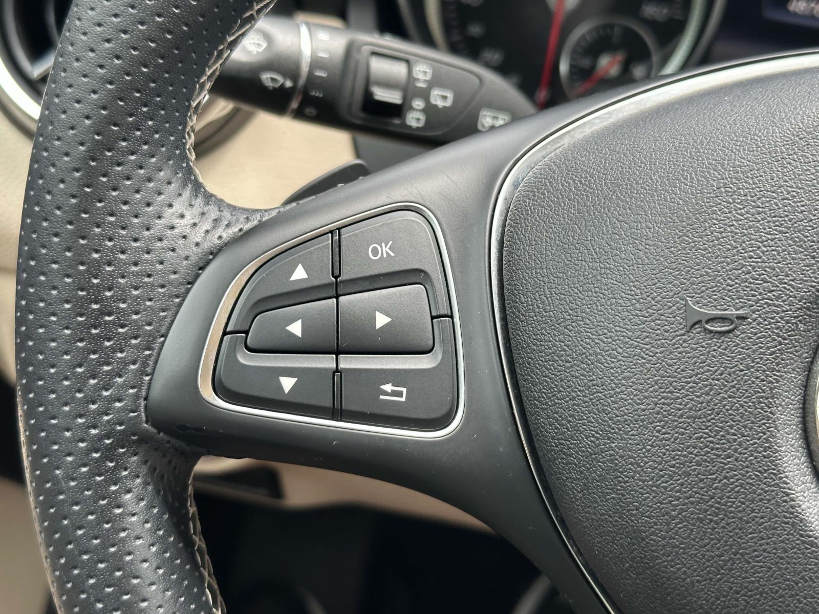 used 2020 Mercedes-Benz GLA car